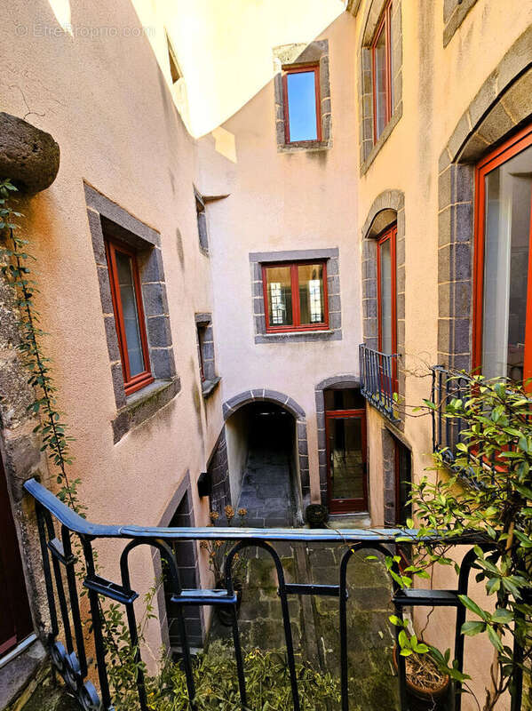 Maison à RIOM
