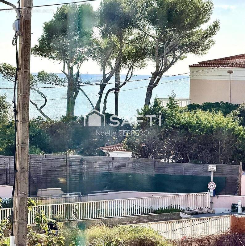 Photo 1 - Appartement à FREJUS