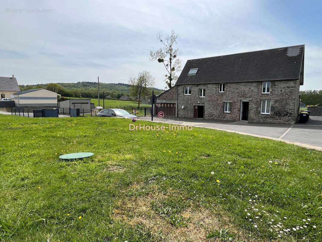 Maison à TORIGNI-SUR-VIRE