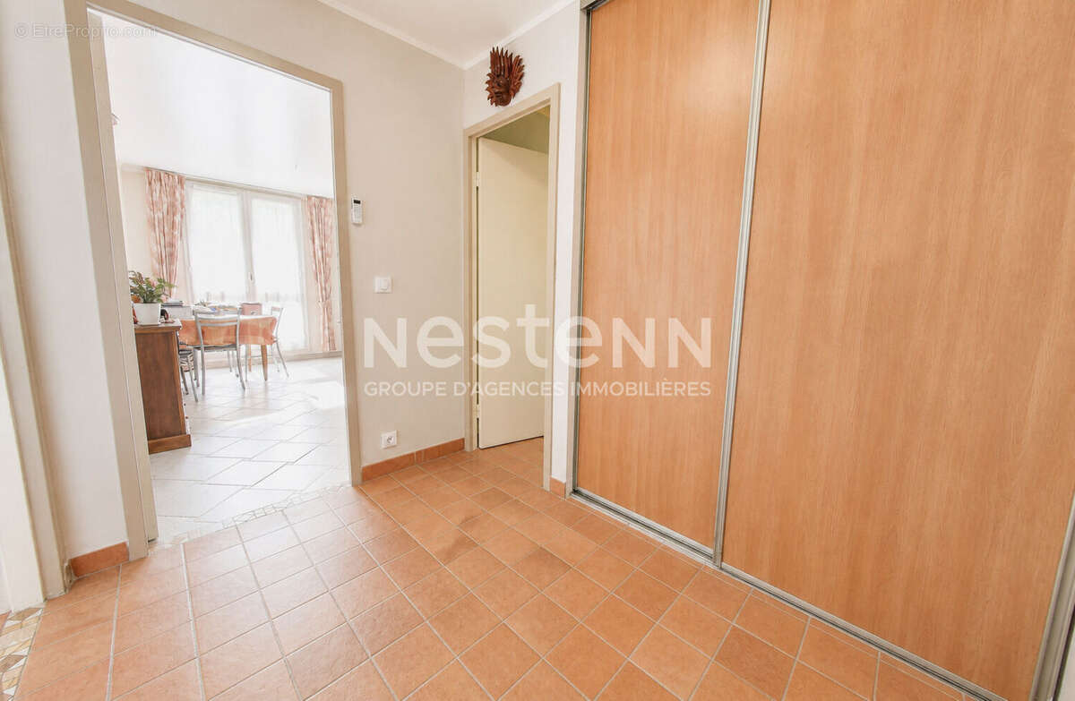 Appartement à ROISSY-EN-BRIE