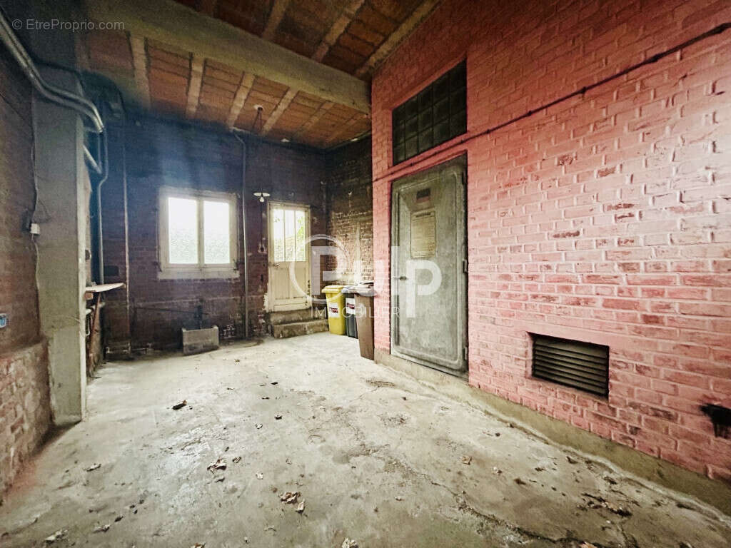 Maison à SIN-LE-NOBLE