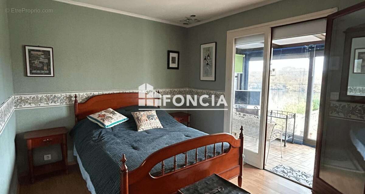 Maison à VILLERS-SUR-LE-ROULE