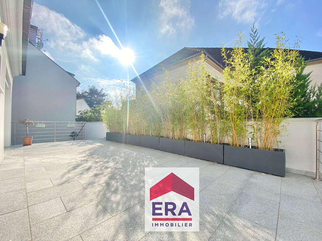 Maison à SARTROUVILLE