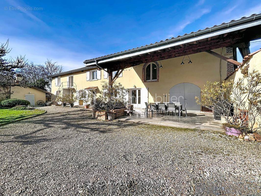Maison à SAINT-ANDRE-DE-CORCY
