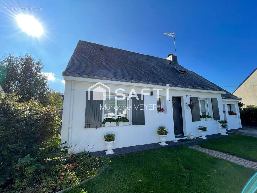 Photo 1 - Maison à SAINT-LYPHARD