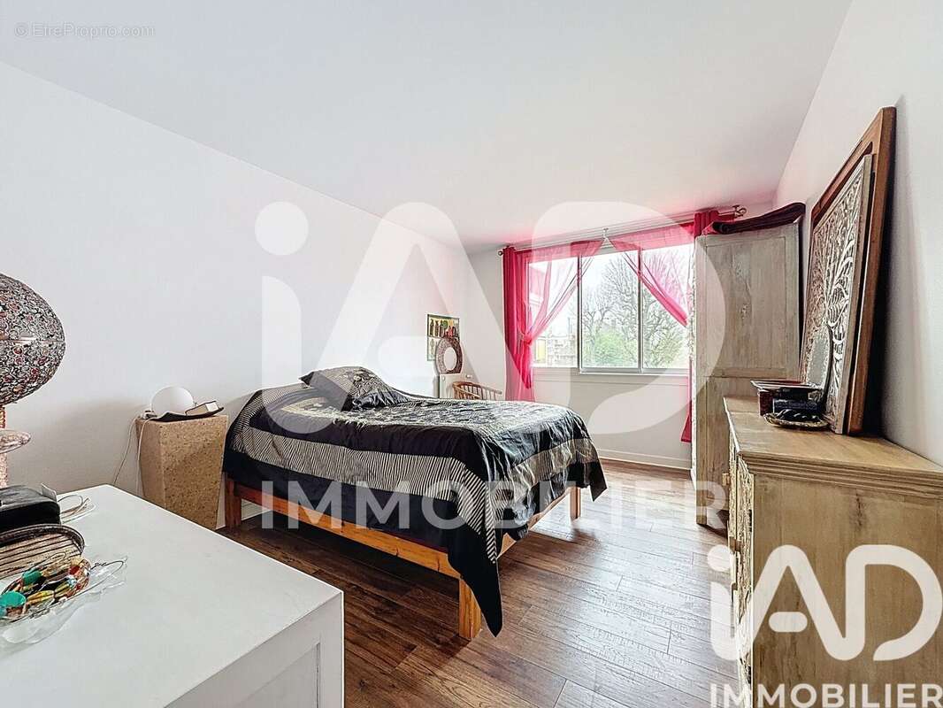 Photo 9 - Appartement à MAISONS-LAFFITTE