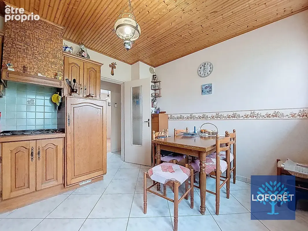 Maison familiale sur sous-sol complet  Proche de toutes les commodités - photo 8