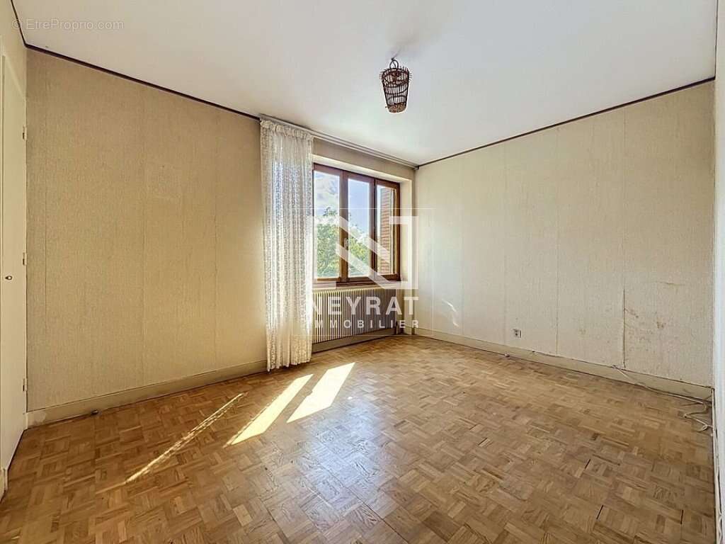 Maison à CHAGNY