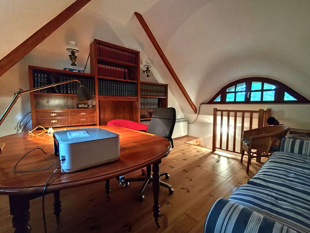 Maison à COMBRIT