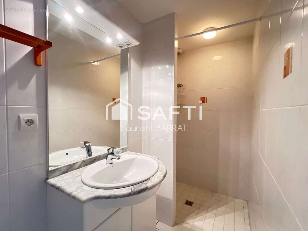 Photo 7 - Maison à LE BREUIL-SUR-COUZE