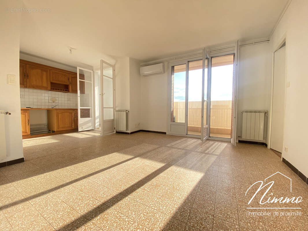 Appartement à NIMES