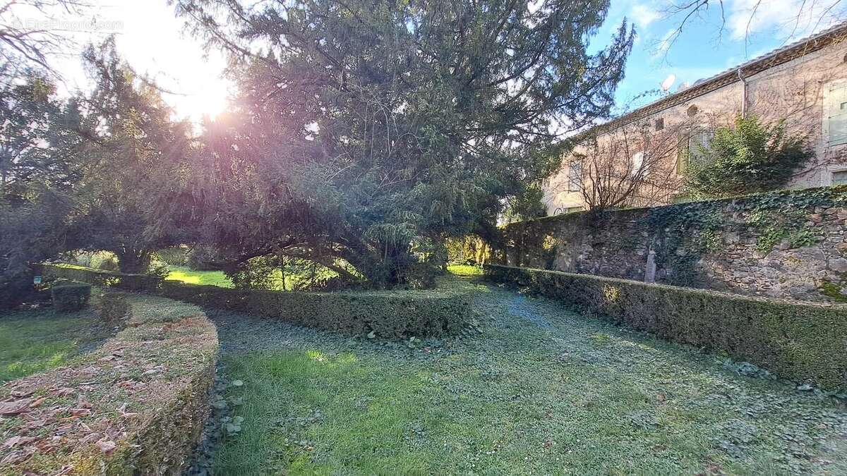 Maison à LABOUTARIE