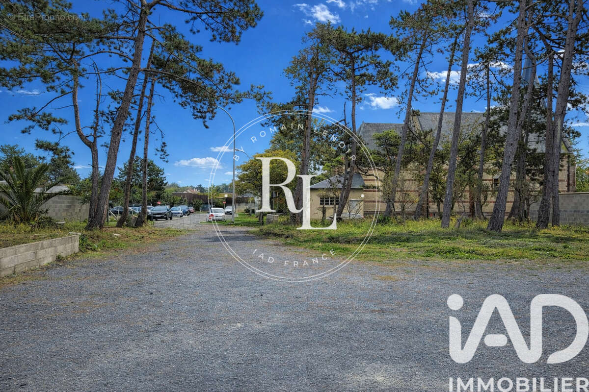 Photo 3 - Terrain à VARAVILLE