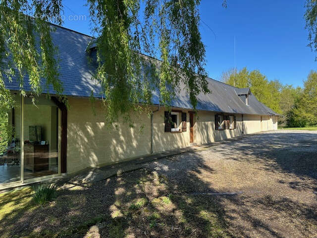 Maison à NEUFCHATEL-EN-BRAY