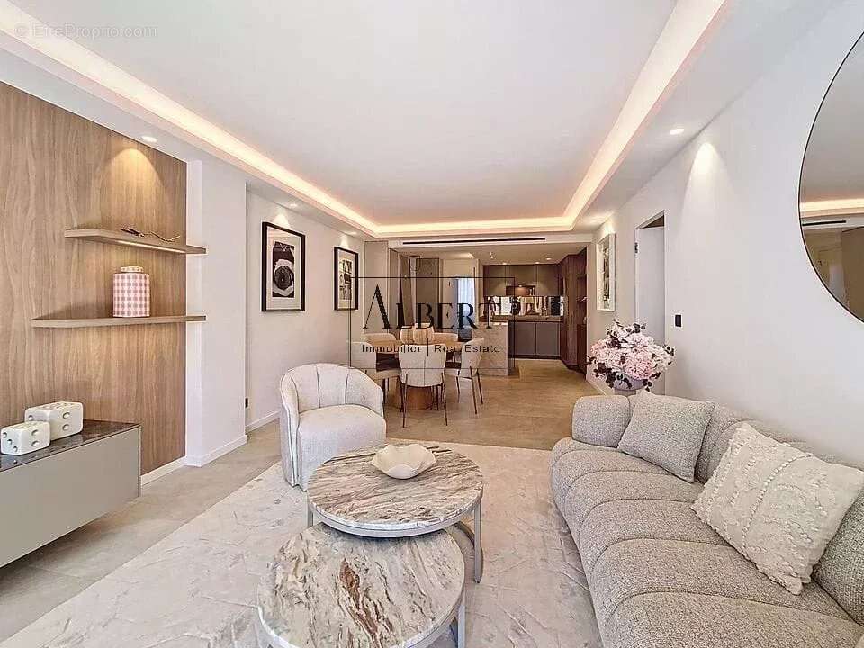 Cannes croisette 3p vue mer residence de renom - photo 5