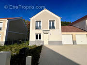 Maison à BALLANCOURT-SUR-ESSONNE