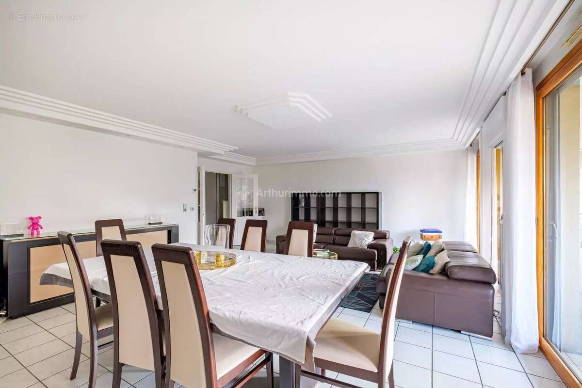 Appartement à VILLEURBANNE