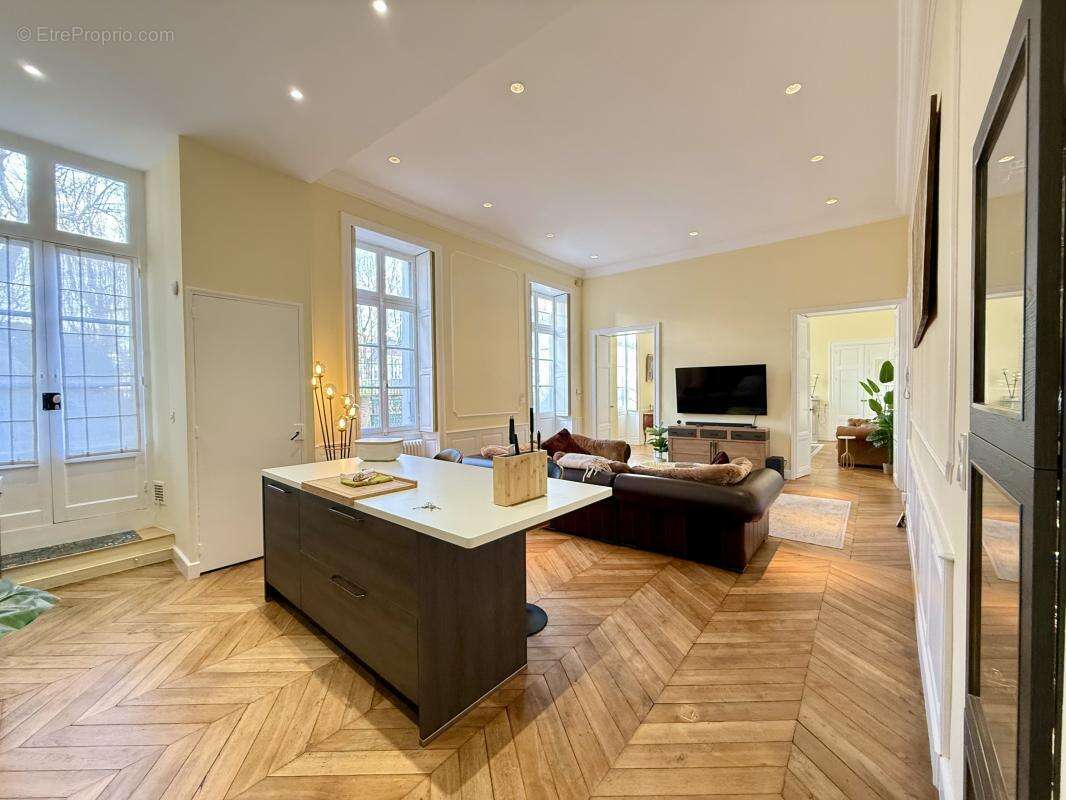 Appartement à CARCASSONNE
