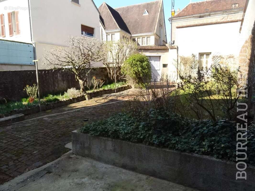 Appartement à JOIGNY
