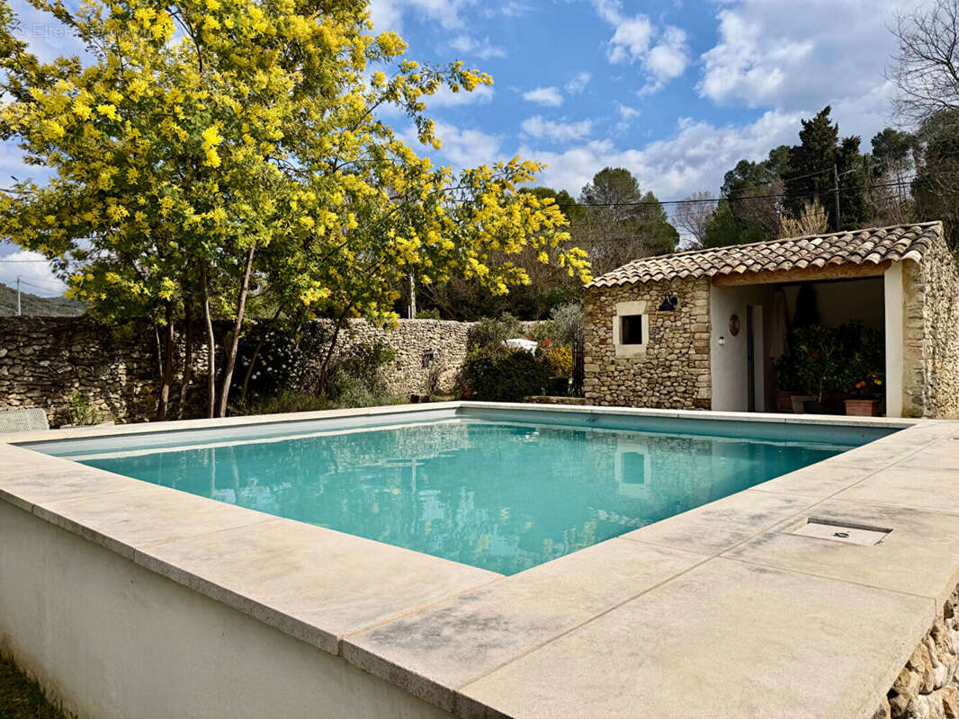 Maison à GOUDARGUES