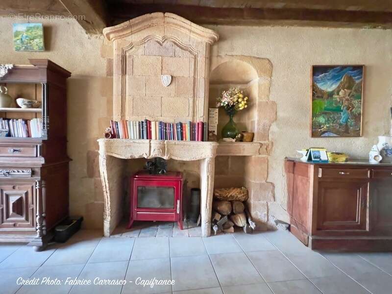 Maison à MONTAIGUT