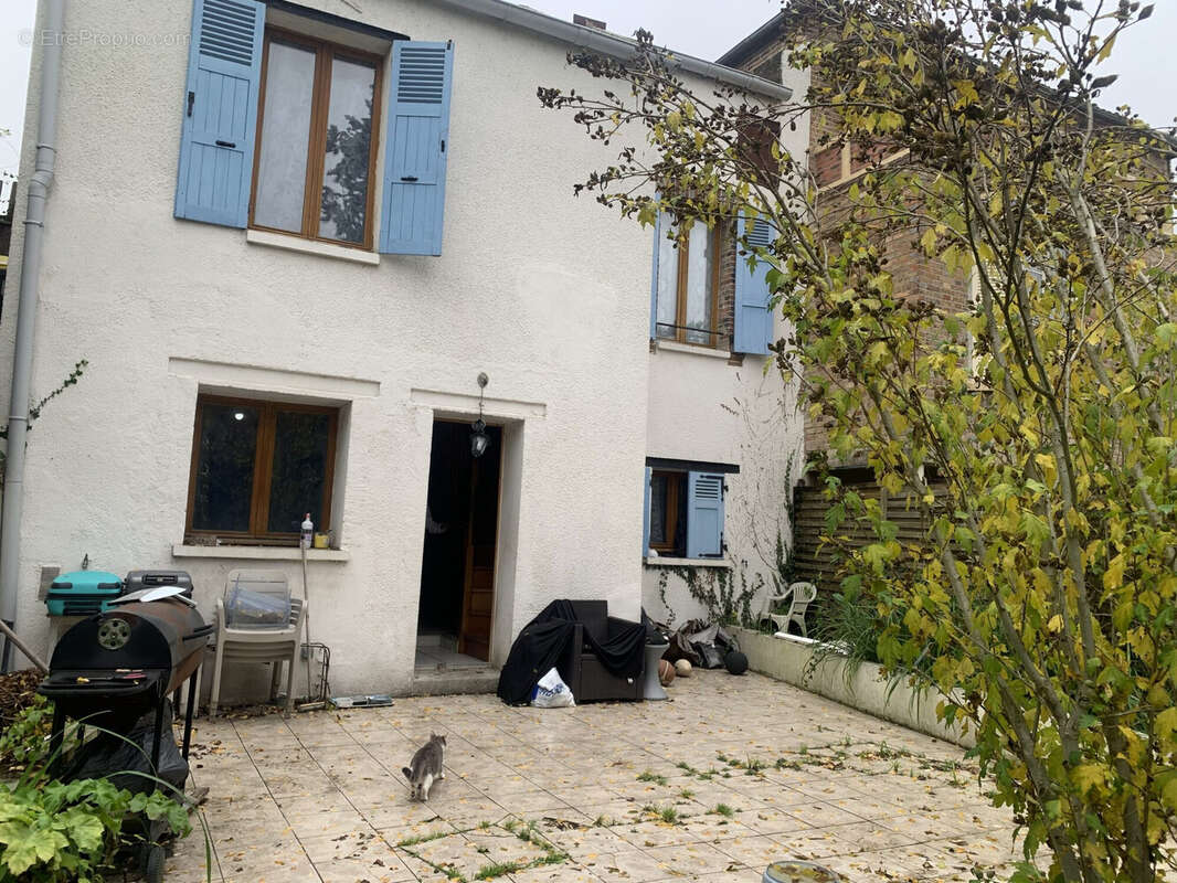 Maison 78 m² à Pont-Sur-Yonne  - photo 4