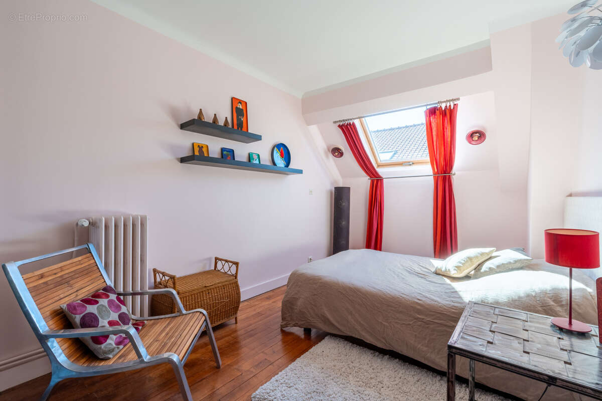 Maison à LE PECQ