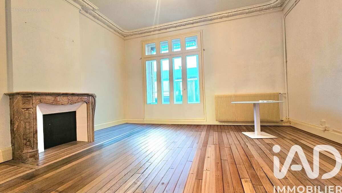 Photo 7 - Appartement à CHARLEVILLE-MEZIERES