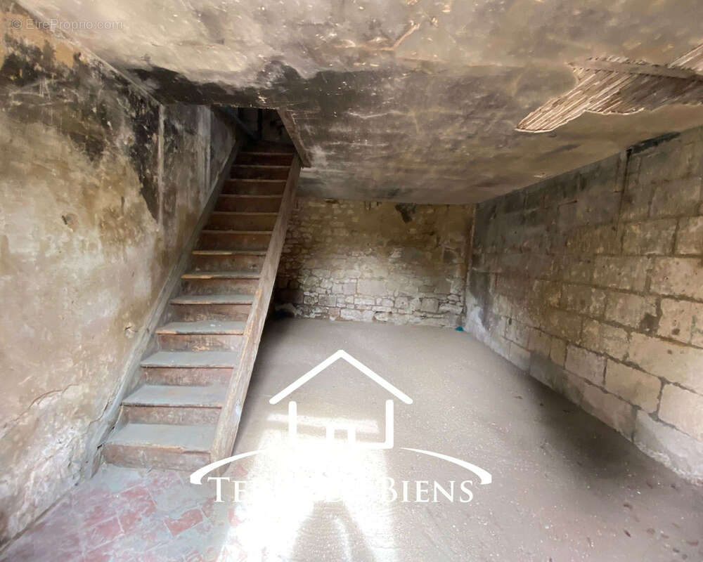 Maison à COEUVRES-ET-VALSERY