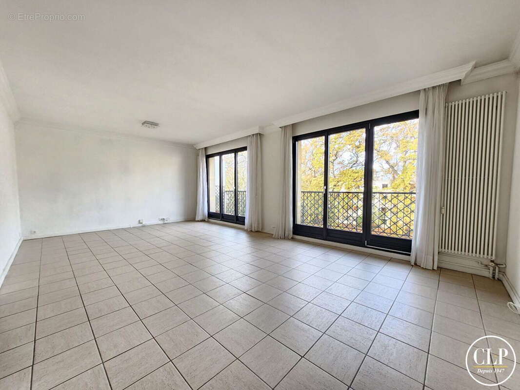 Appartement à NOGENT-SUR-MARNE