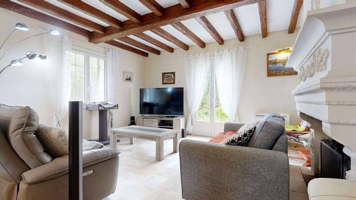 Grandemaisonde4chambresavecsoussolcomplet052020261 - Maison à ROUFFIGNAC-SAINT-CERNIN-DE-REILHAC