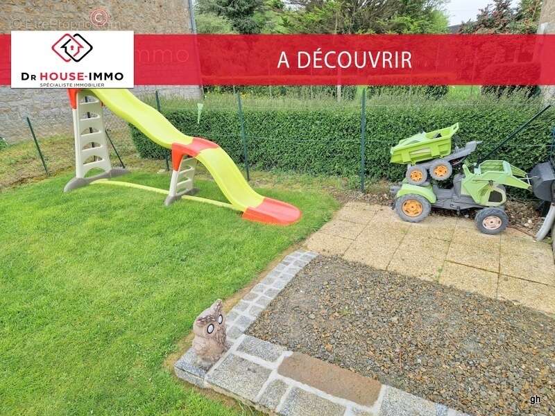 Maison à LOUVIGNE-DU-DESERT