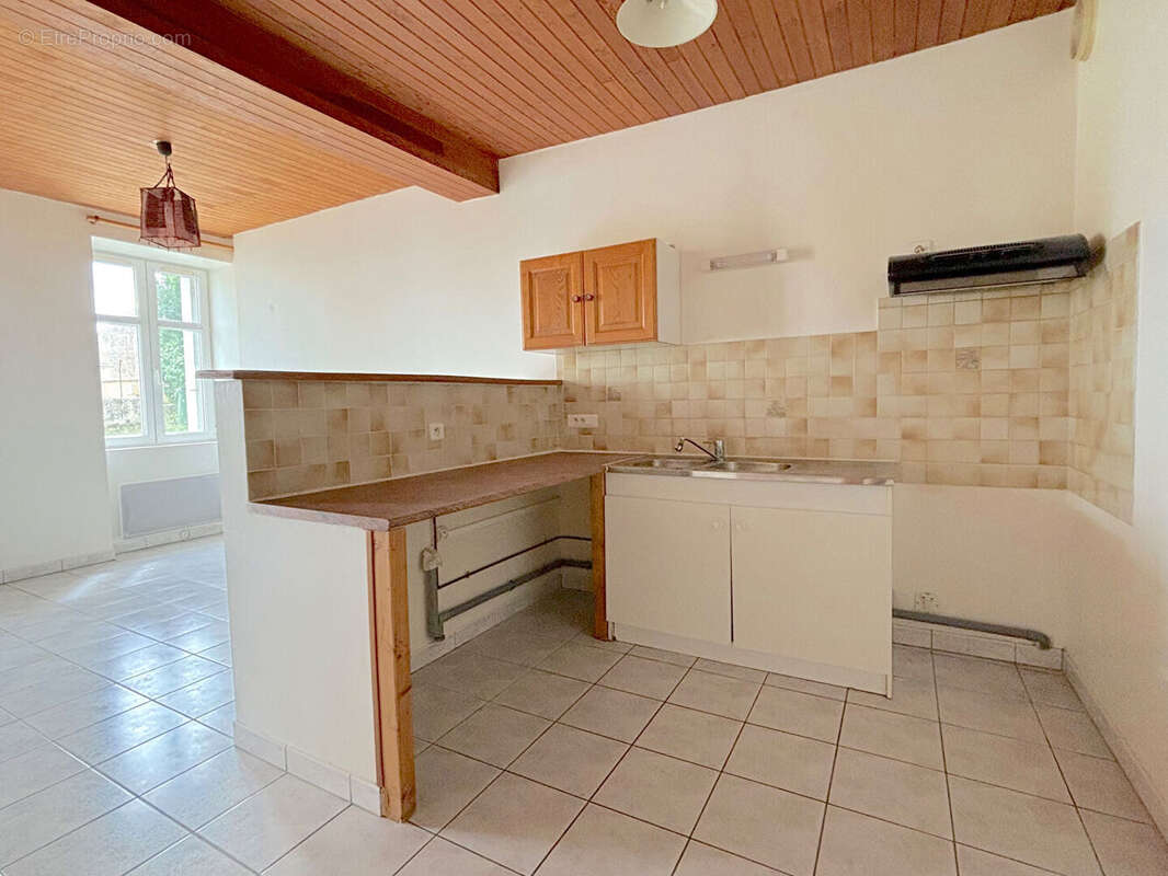 Maison à PISANY