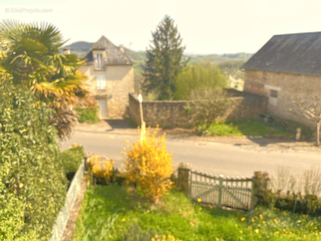Maison à PERPEZAC-LE-BLANC