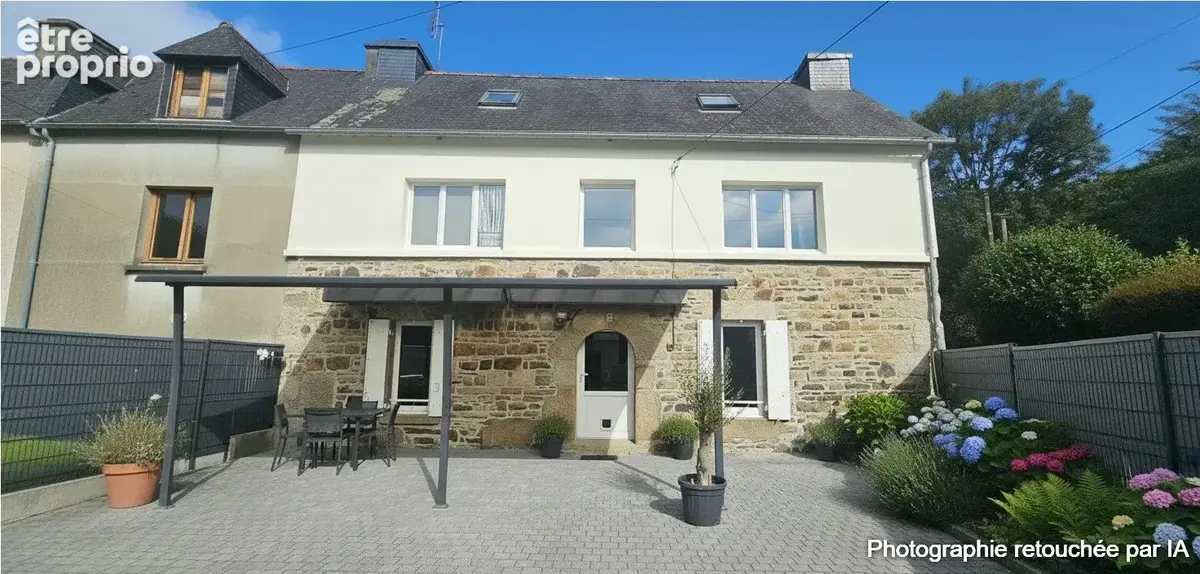 Maison à CALLAC