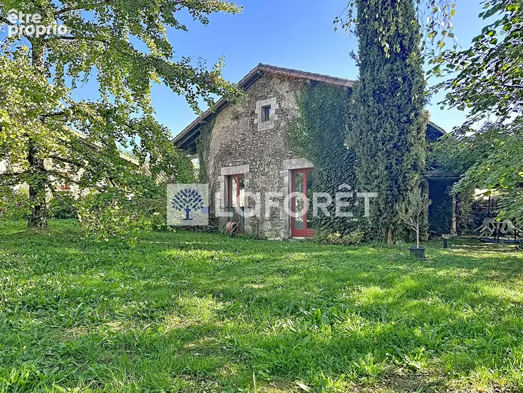 Ensemble immobilier de caractère à champdeniers - photo 29