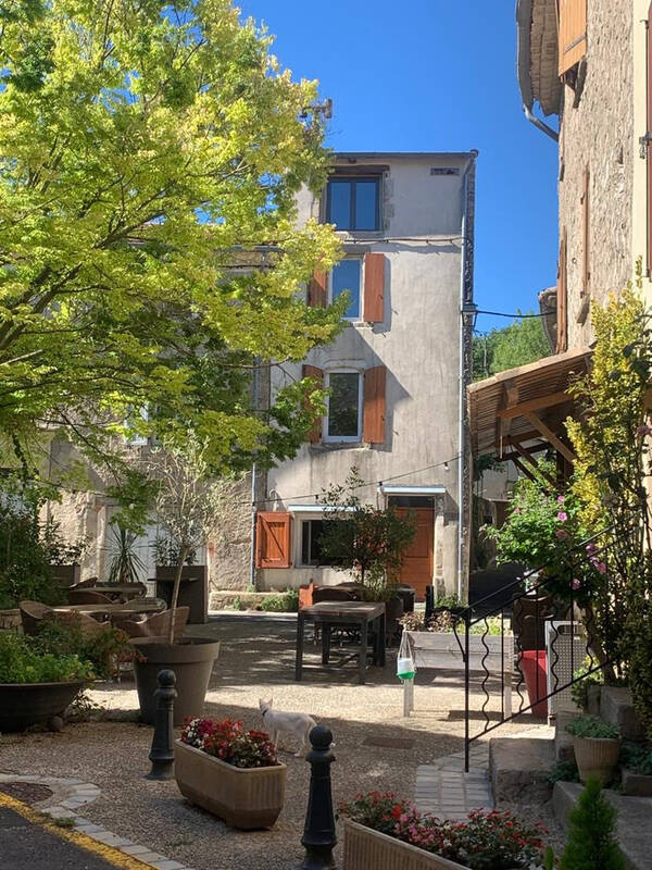 Maison à LA VACQUERIE-ET-SAINT-MARTIN-DE-CASTRIES