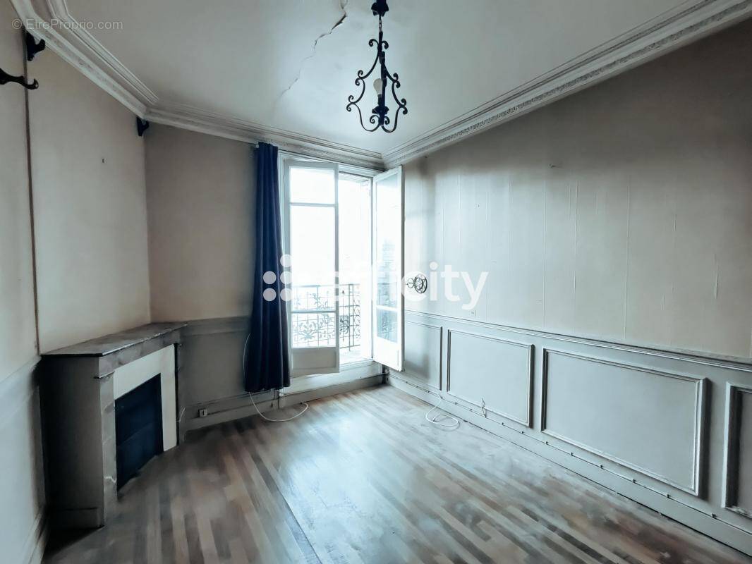 Appartement à MONTROUGE