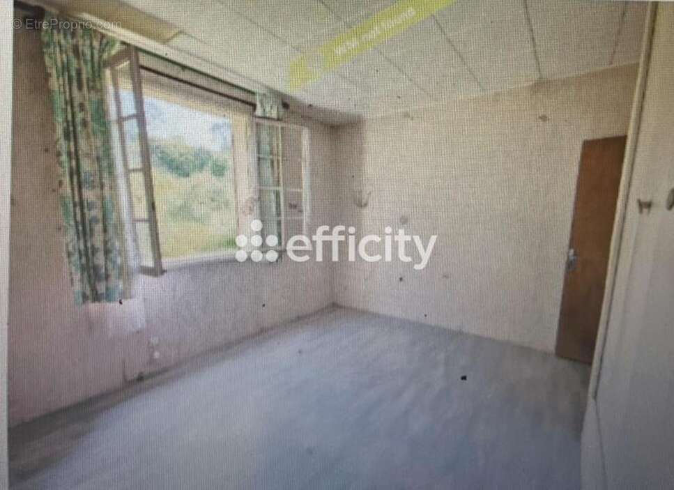 Maison à CHEVAL-BLANC