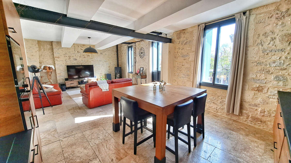 Maison à SAINT-MARTIN-DE-LONDRES