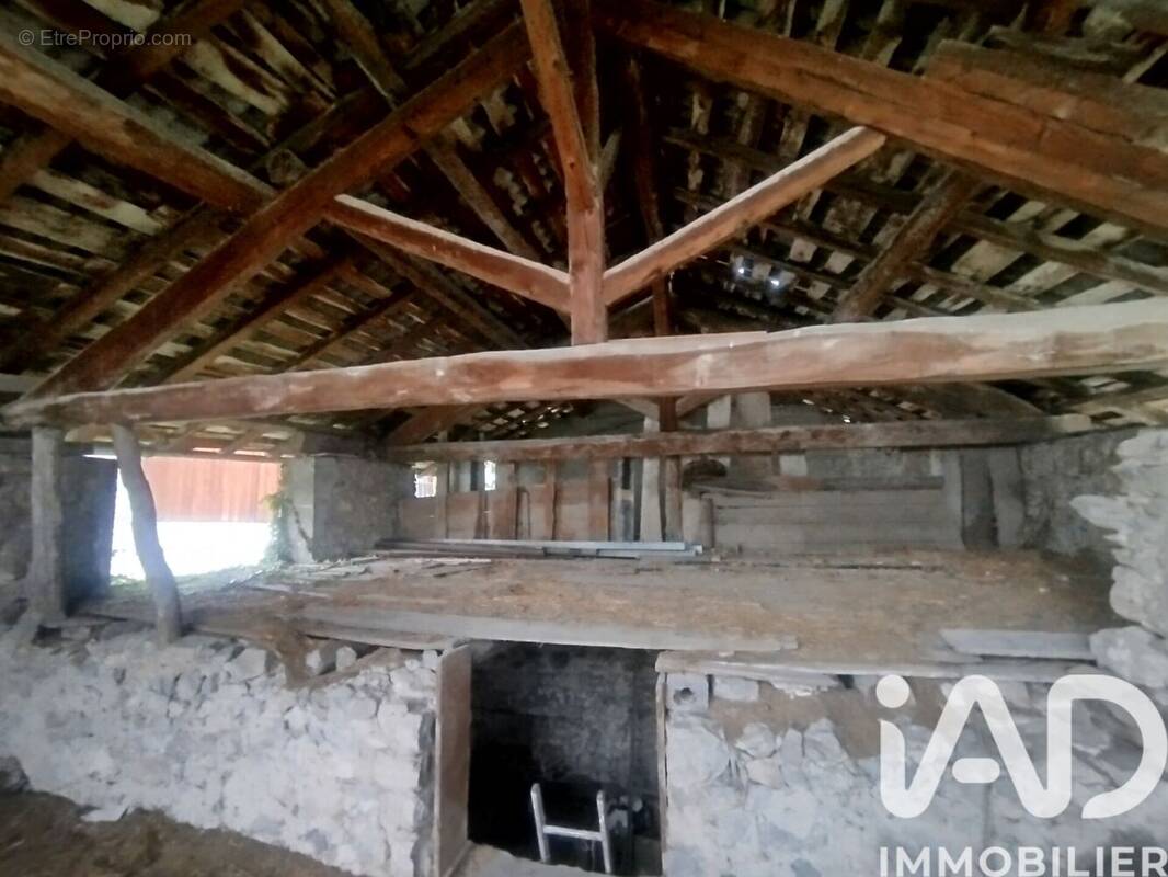 Photo 1 - Maison à CHAPAREILLAN