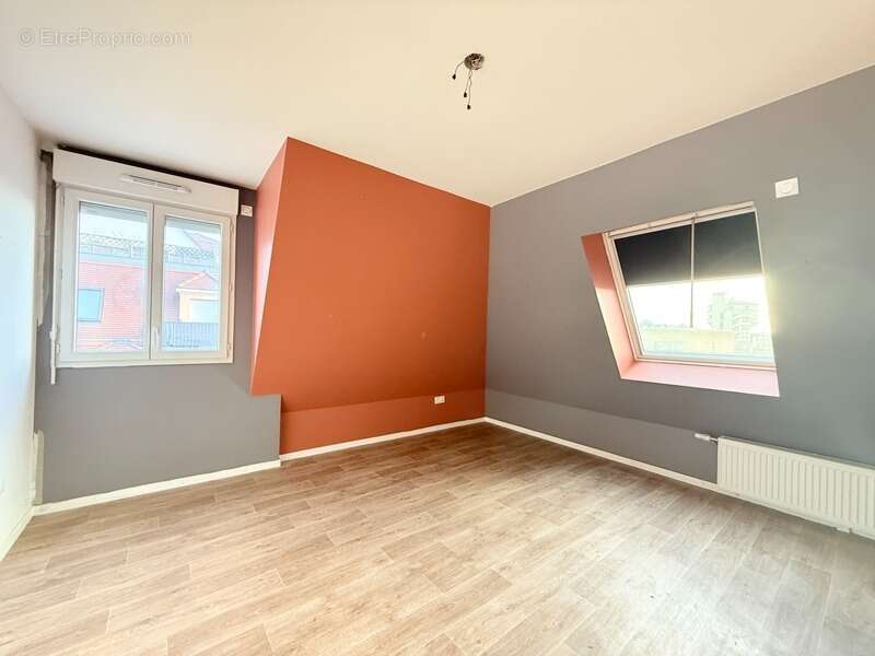 Appartement à vendre 3 pièces   balcon + place de parking sous-sol - photo 10