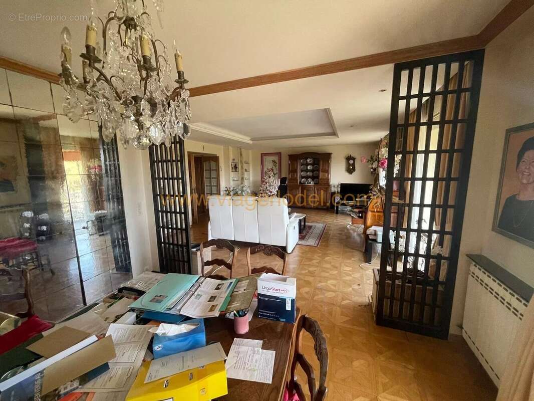 Appartement à CAGNES-SUR-MER