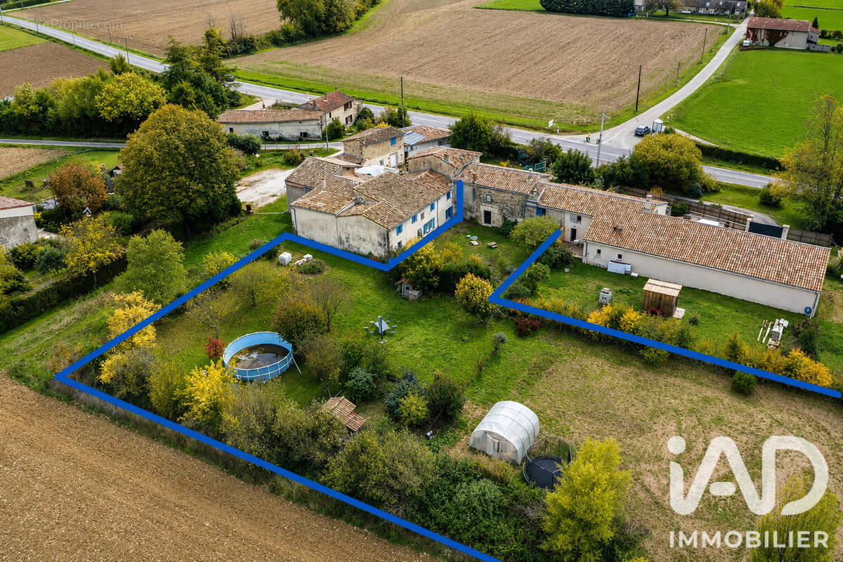 Photo 1 - Maison à ALLEX