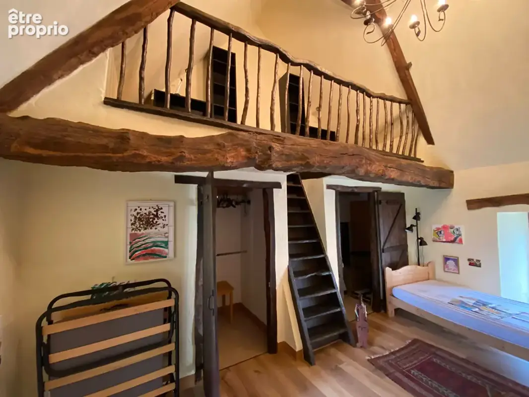 EXCLUSIVITÉ - Secteur de Broons : Maison de charme, à deux pas du lac, jardin arboré, cachet rustique, 120 m² habitables - photo 10