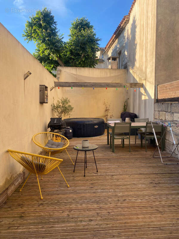 Maison de village à Maillane de 98 m² - photo 4