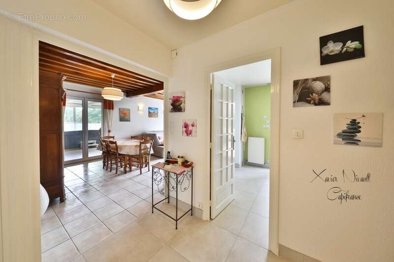 Maison à PONT-DE-VAUX