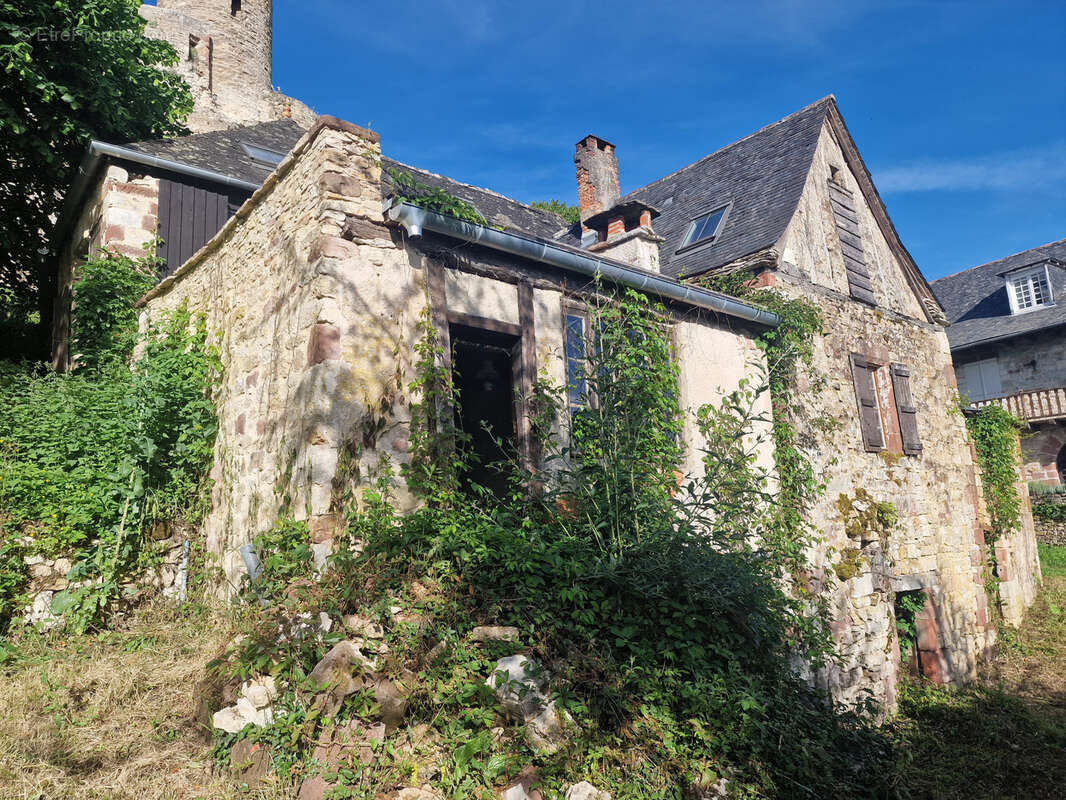 Maison à TURENNE