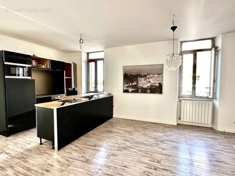 Appartement à MARSEILLE-10E