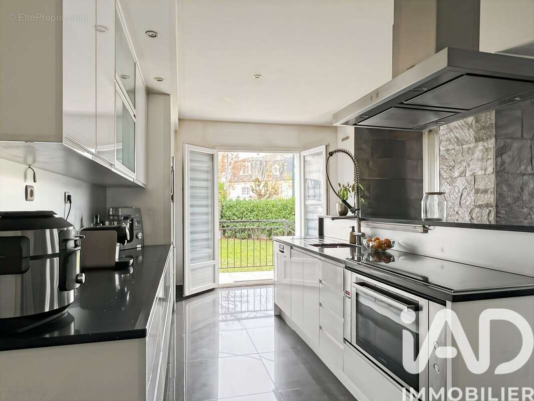 Photo 3 - Maison à PONTAULT-COMBAULT